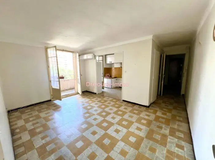 Appartement 4 pièces de 62 m² - Marseille (13009)