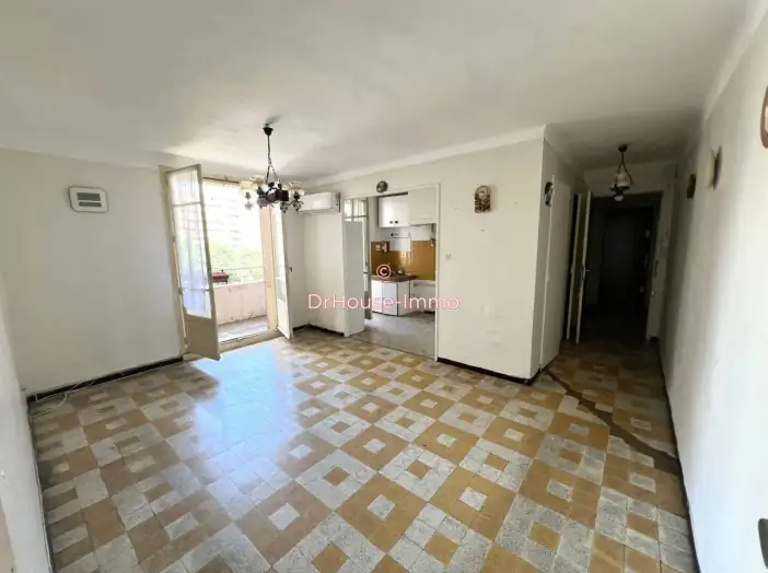 Appartement 4 pièces de 62 m² - Marseille (13009)
