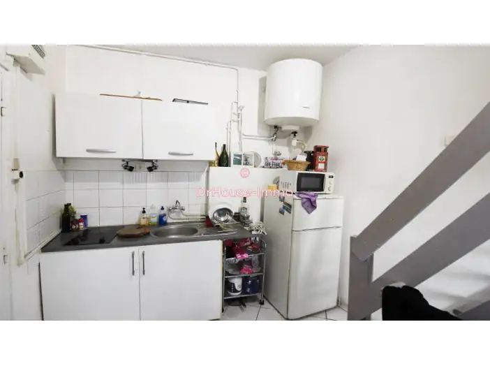 Appartement 1 pièce de 11 m² - Marseille (13005)