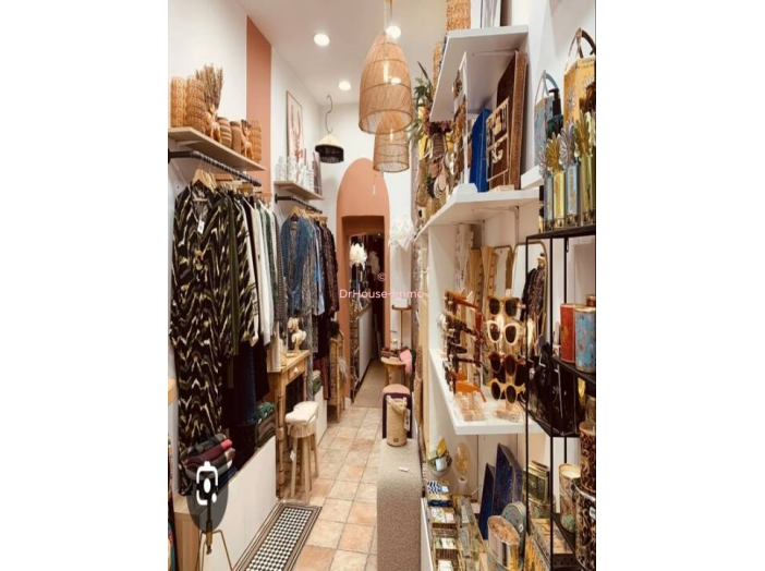 Commerce de 25m² - 2 pièces
