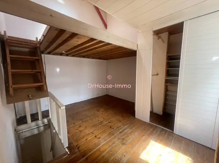 Maison 3 pièces de 50 m² - Lille (59000)
