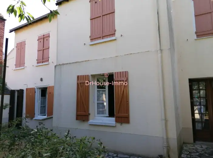 Maison 7 pièces de 168 m² - Illiers-Combray (28120)