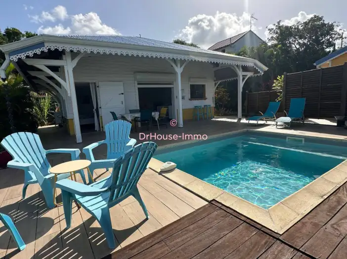 Maison 4 pièces de 94 m² - Rivière-Salée (97215)