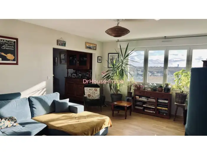 Appartement 5 pièces de 98 m² - Lorient (56100)