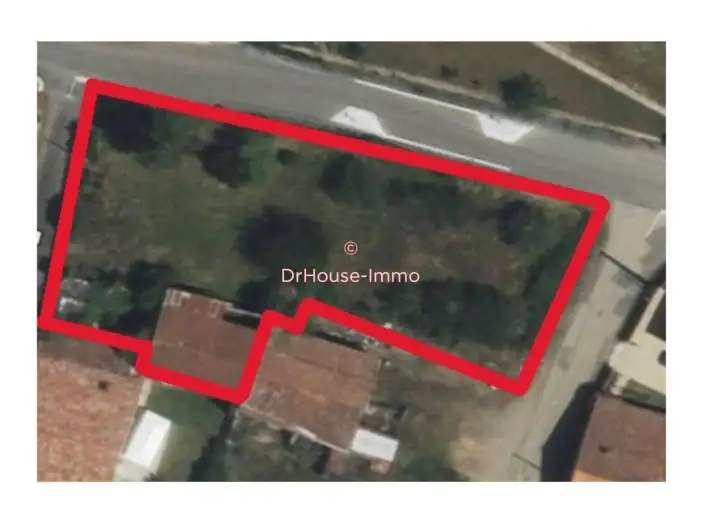 Terrain de 1 350 m² - Mareuil-sur-Lay-Dissais (85320)