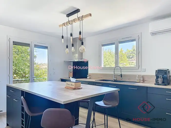 Maison 6 pièces de 176 m² - Périgueux (24000)