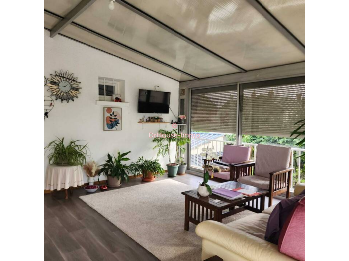 Immeuble de 210m² - 10 pièces
