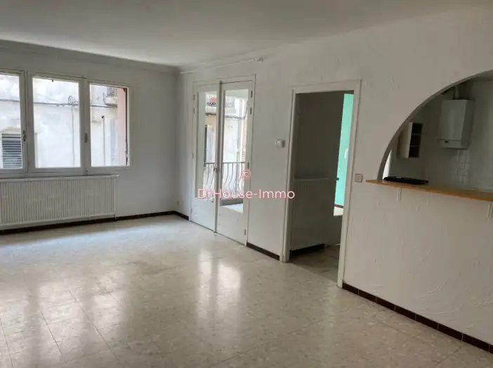 Appartement 5 pièces de 124 m² - Alès (30100)