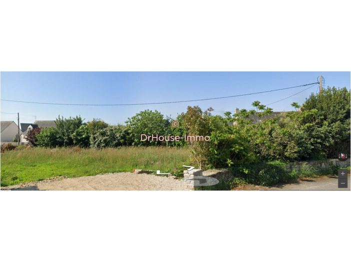Terrain de 300m²