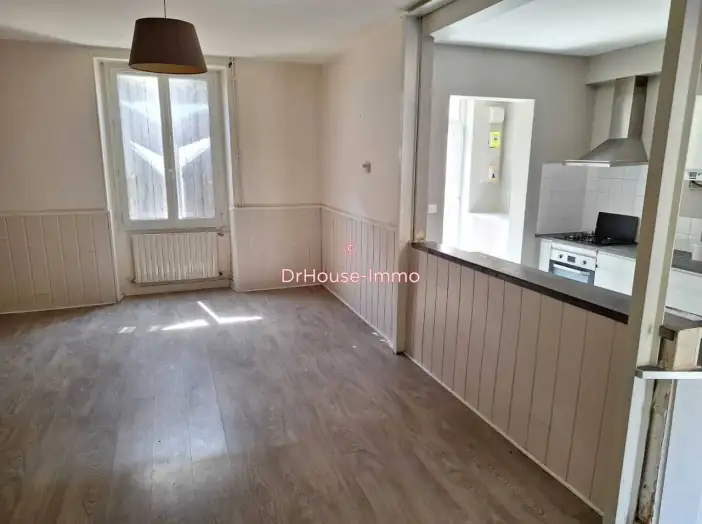 Maison 5 pièces de 95 m² - Écommoy (72220)
