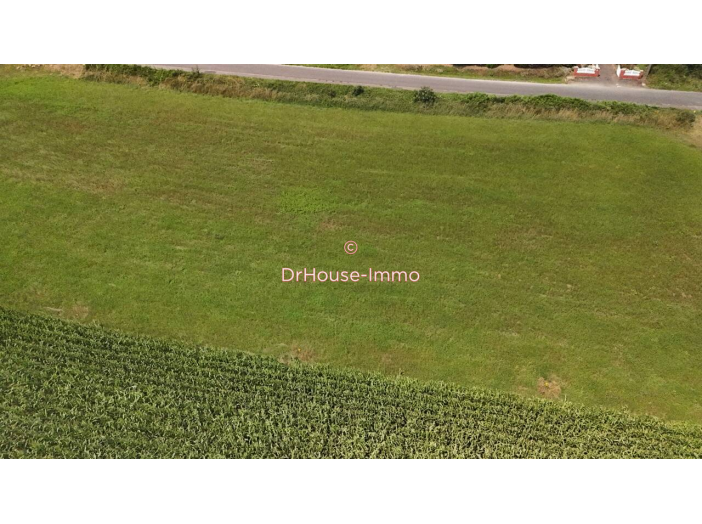 Terrain de 1066m²
