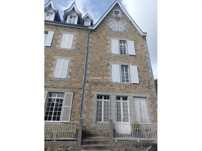 Appartement 2 pièces de 35 m² - Saint-Jean-le-Thomas (50530)