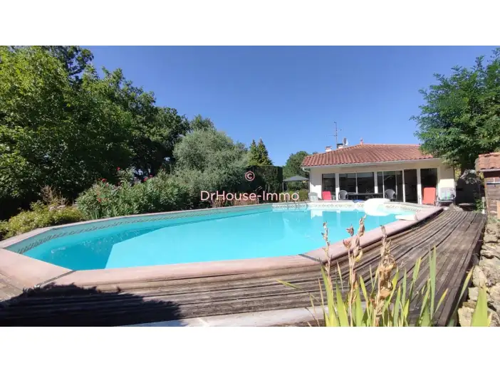 Maison 4 pièces de 104 m² - Blasimon (33540)