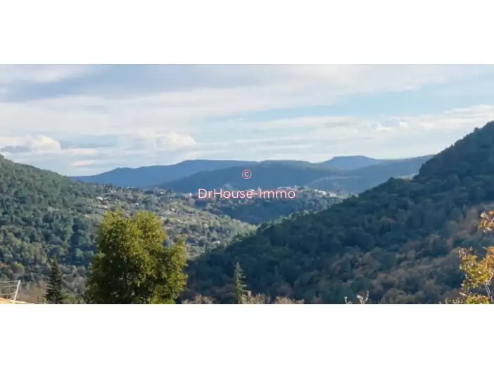 Terrain de 6 187 m² - Bargemon (83830)