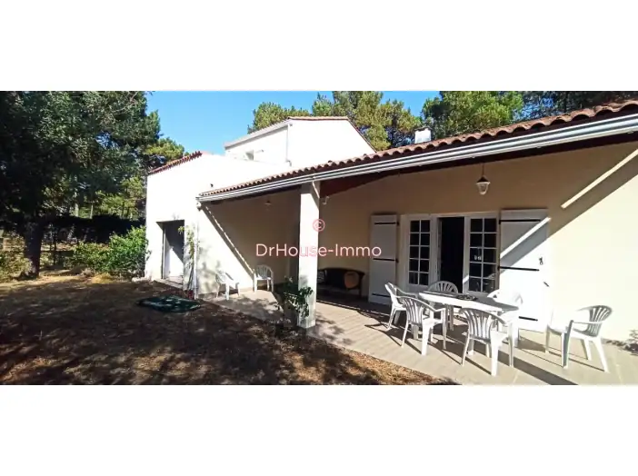 Maison 7 pièces de 174 m² - La Faute-sur-Mer (85460)