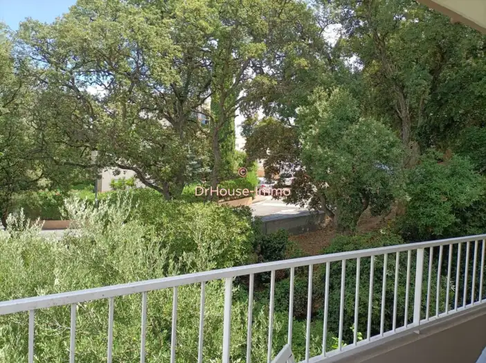 Appartement 4 pièces de 81 m² - La Seyne-sur-Mer (83500)