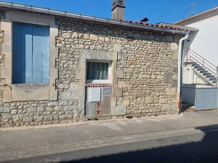 Maison 3 pièces de 38 m² - Cozes (17120)