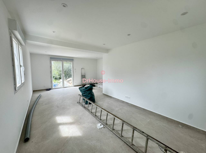Maison de 143m² - 8 pièces