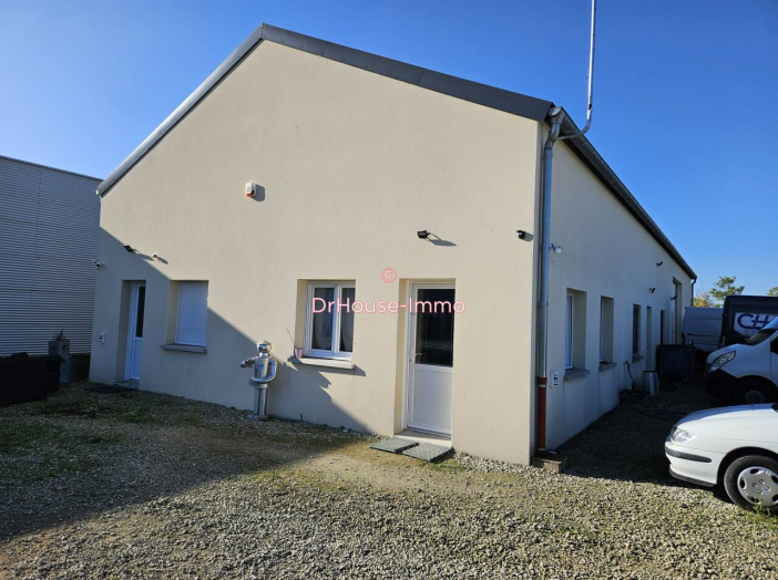 Local d'activités de 255m²