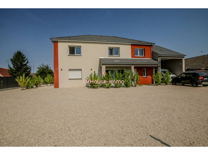 Maison de 208m² - 10 pièces