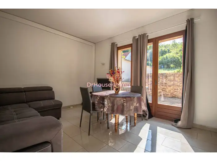 Maison 6 pièces de 110 m² - Mantes-la-Ville (78711)