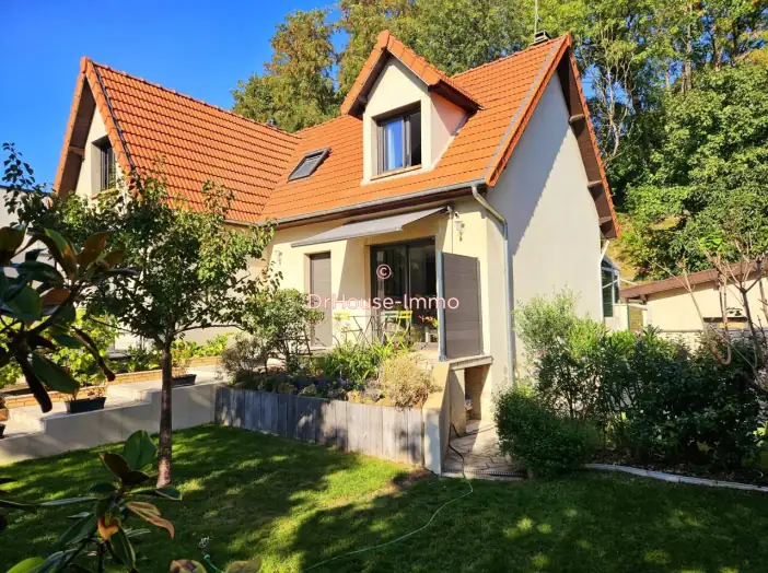 Maison 5 pièces de 152 m² - Saint-Maur-des-Fossés (94100)