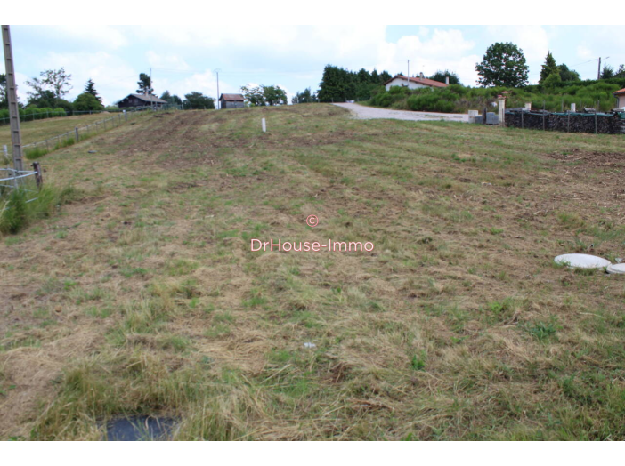 Terrain de 1040m²