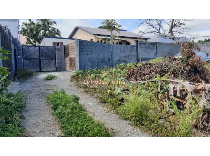 Terrain de 193 m² - Saint-Louis (97450)
