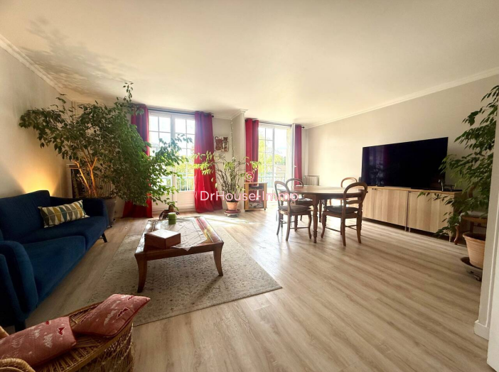 Appartement 5 pièces de 98 m² - Versailles (78000)