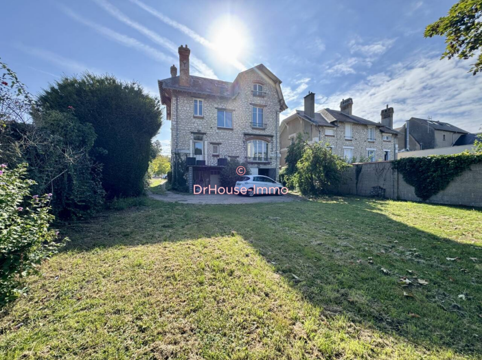 Maison 8 pièces de 170 m² - Montargis (45200)