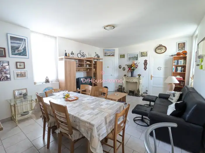 Image des la section Servies