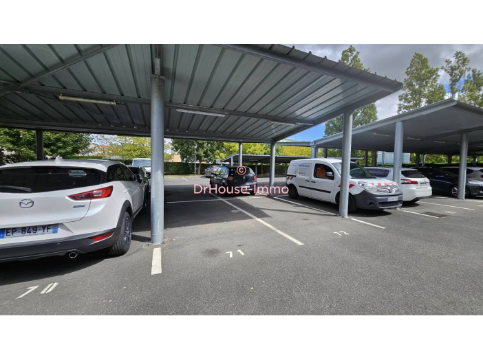 Parking / Box de 10m²