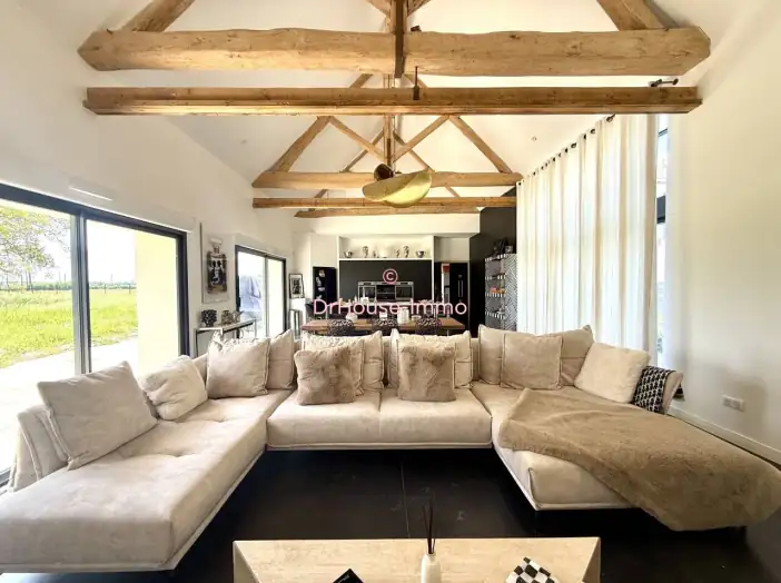 Maison 5 pièces de 120 m² - Druye (37190)