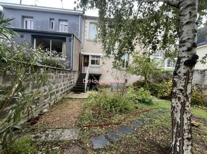 Maison 6 pièces de 103 m² - Angers (49000)