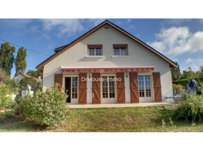 Maison de 154m² - 8 pièces