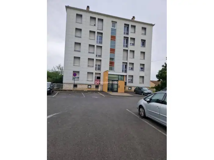 Appartement 3 pièces de 52 m² - Poitiers (86000)