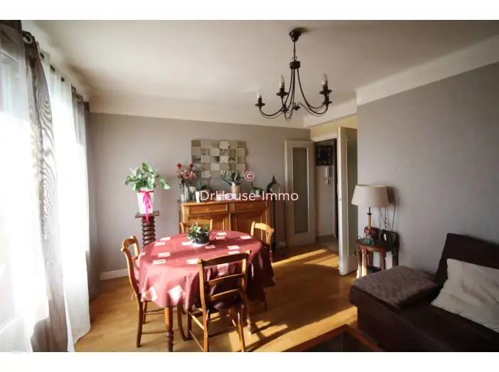 Appartement 3 pièces de 57 m² - Dijon (21000)