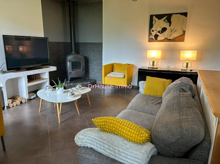 Maison 6 pièces de 100 m² - Montlouis-sur-Loire (37270)