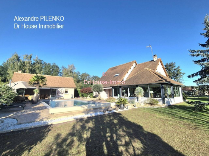 Maison de 200m² - 8 pièces