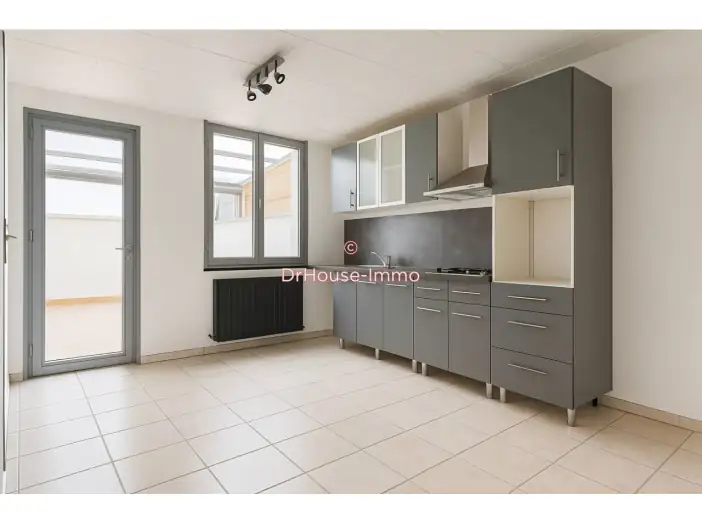Maison 5 pièces de 84 m² - Anzin (59410)
