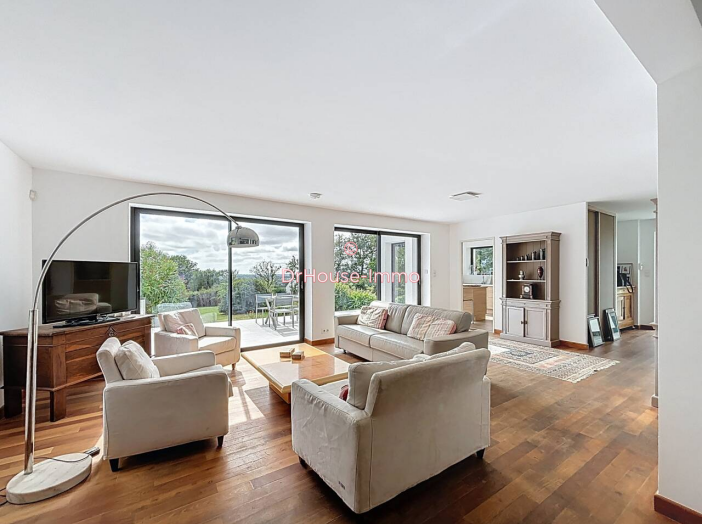 Maison 6 pièces de 139 m² - Vannes (56000)