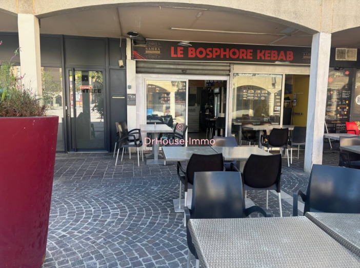 Commerce de 52m² - 1 pièce