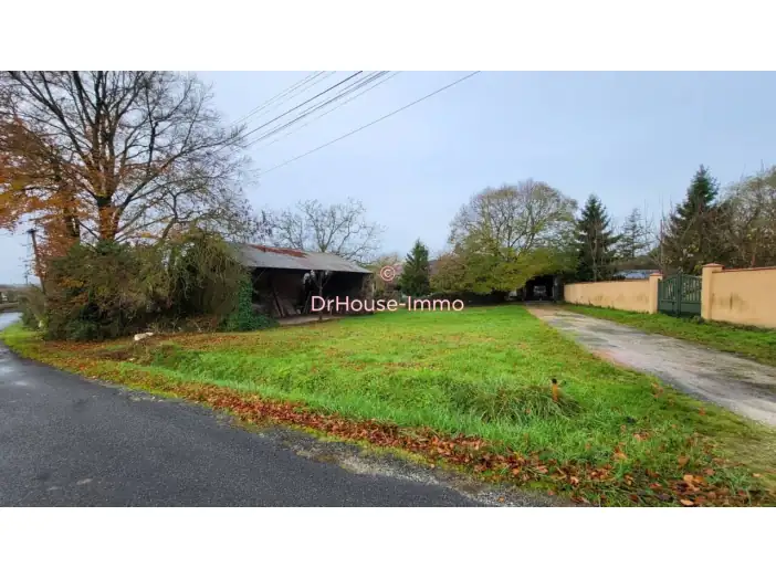 Terrain de 680 m² - Martigné-Briand (49540)