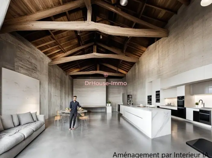 Bien immobilier de 250 m² - Saint-Victor (07410)