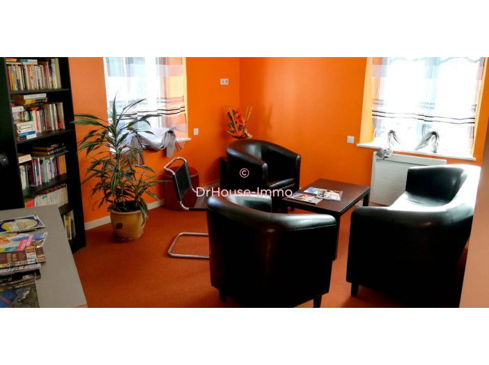 Commerce de 180m² - 20 pièces
