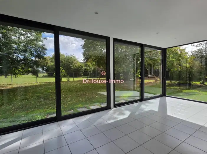 Maison 5 pièces de 120 m² - Cappelle-en-Pévèle (59242)