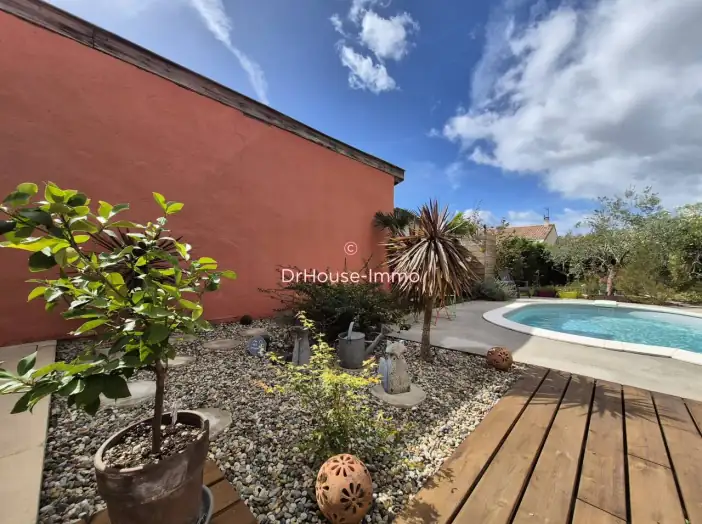 Maison 4 pièces de 100 m² - Bègles (33130)