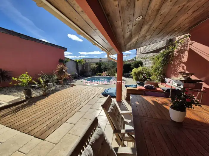 Maison 4 pièces de 100 m² - Bègles (33130)