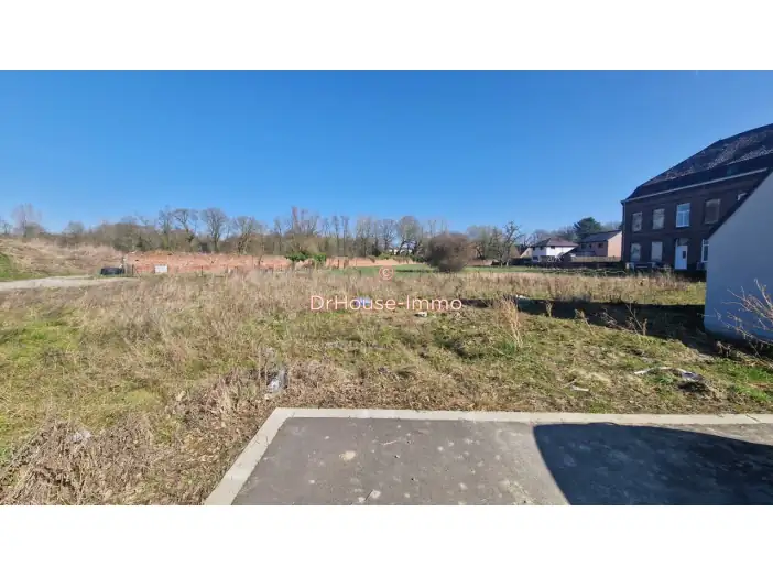 Terrain de 710 m² - Wahagnies (59261)