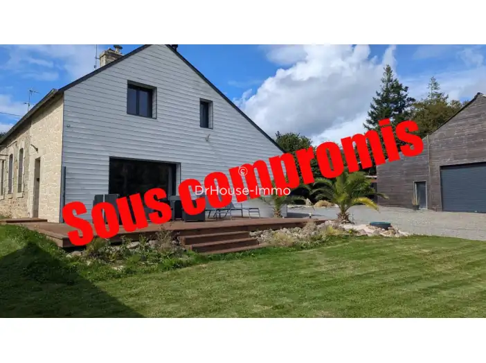 Maison 5 pièces de 134 m² - Langonnet (56630)